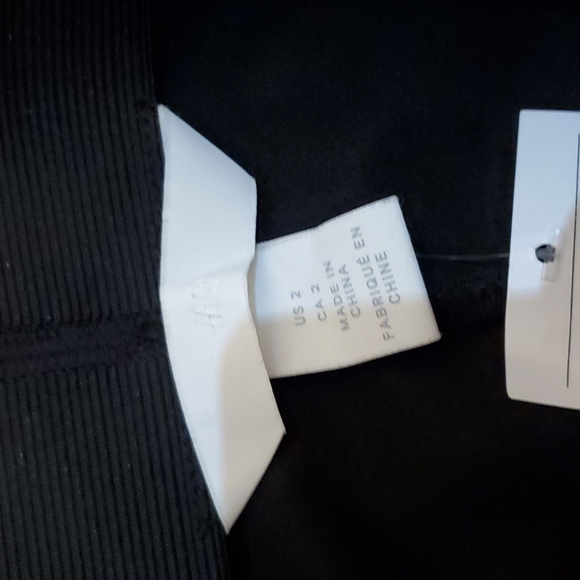 H&M skinny stretch faux leather leggings Size 2 - Picture 2 of 5